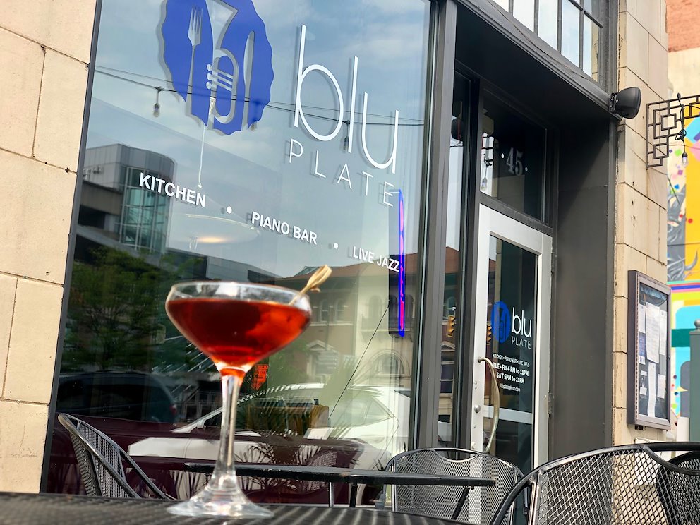 Blu Plate exterior
