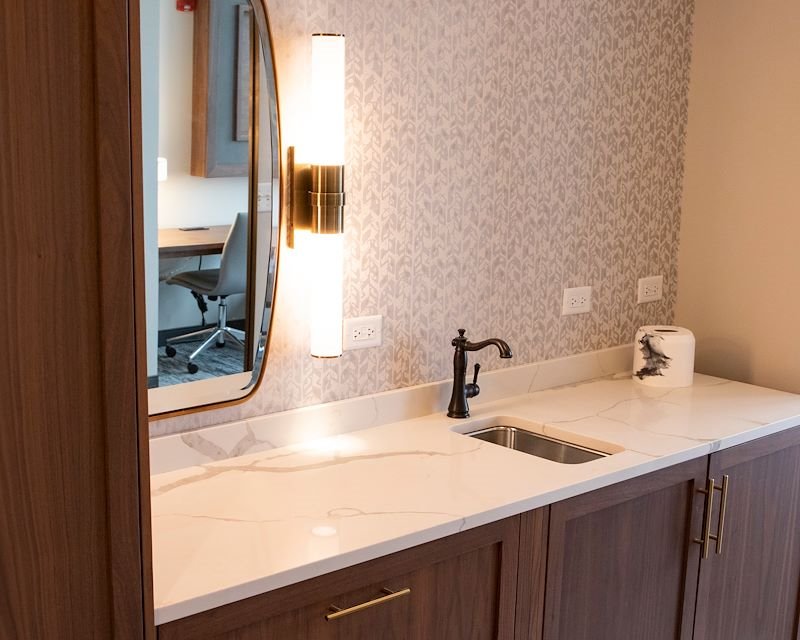 Guest Room Wet Bar Counter at our Akron hotel