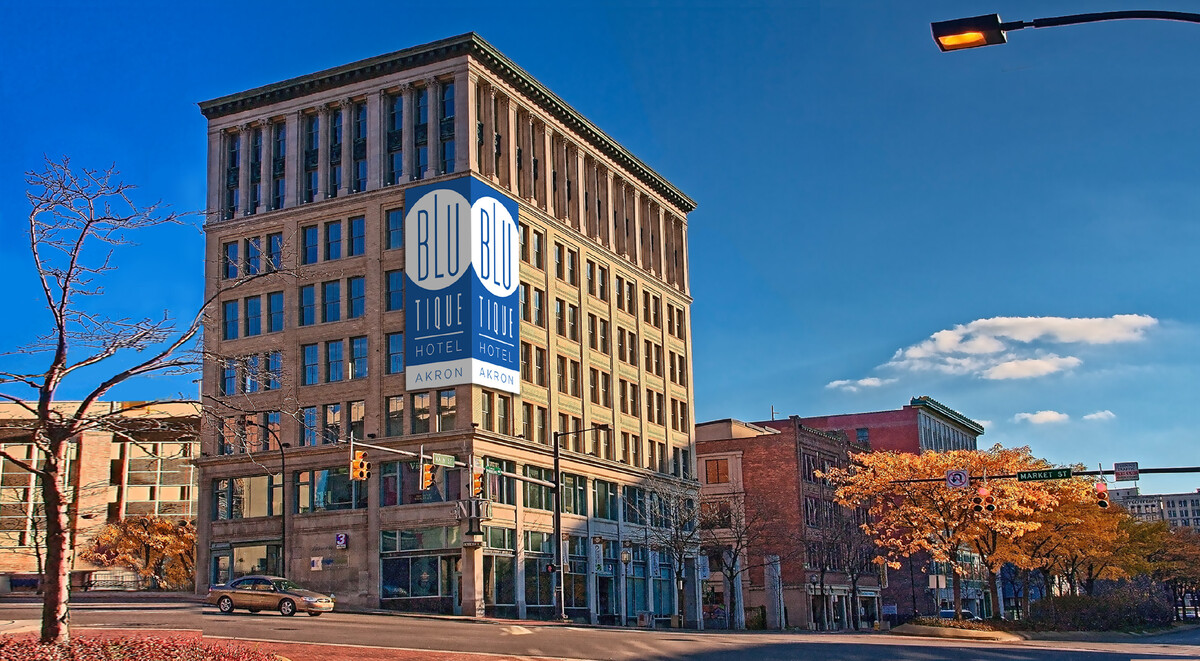 Exterior of our akron hotel